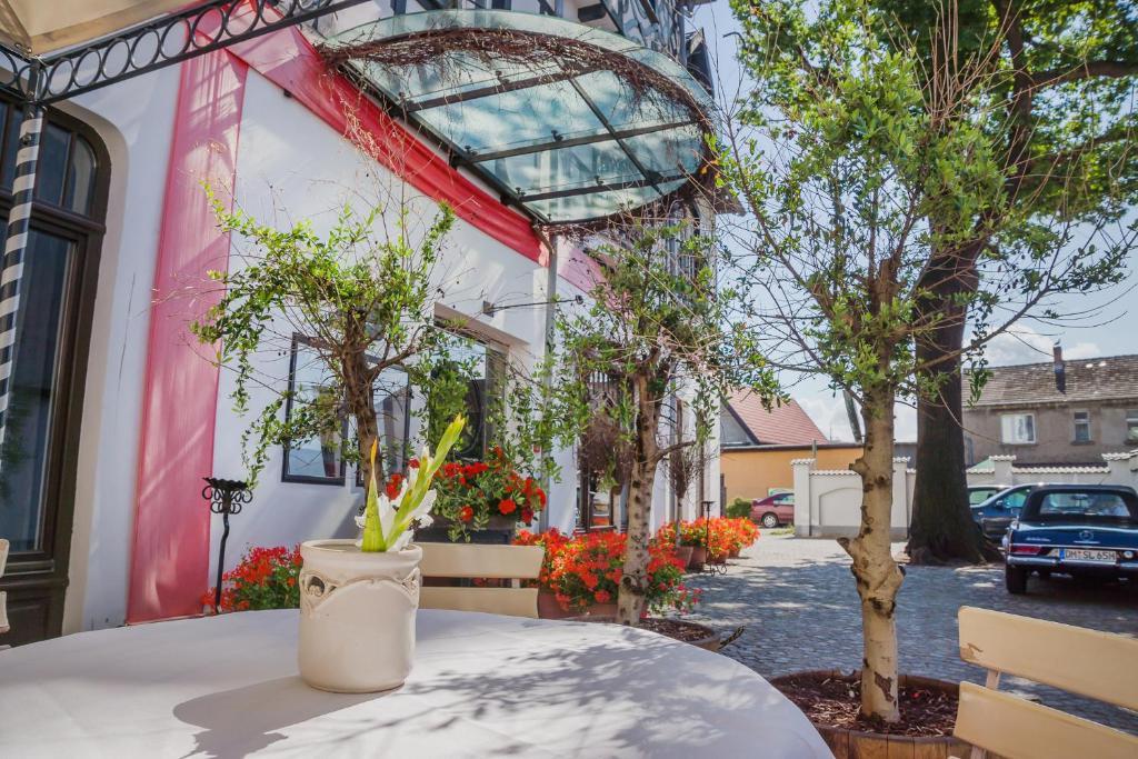 Hotel Rejs Ustka Exterior foto